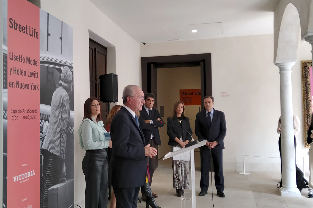 Presentación exposición "Street Life" Presentación exposición "Street Life"