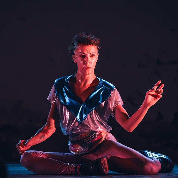 Tangentes. Experiencias de danza y performance. "La gloria"